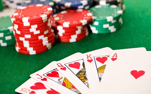 kết thúc ván đấu poker texas